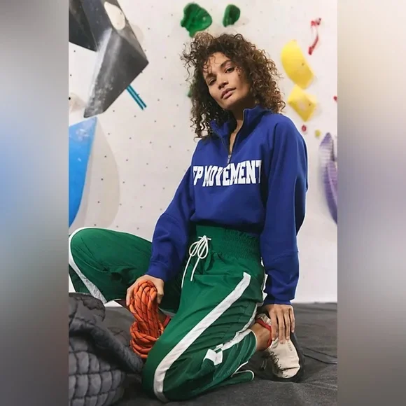 (Sold)NWT FREE PEOPLE Movement
For The Win Logo Half Zip Top - Athlete Blue - Picture 2 of 14